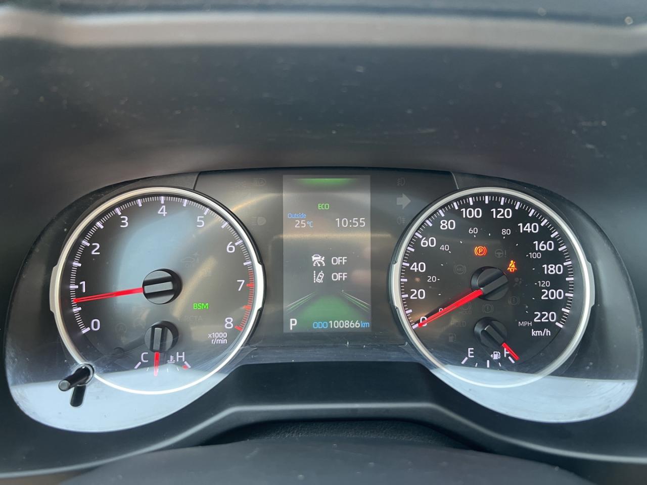 2021 Toyota RAV4 XLE AWD - Photo #15