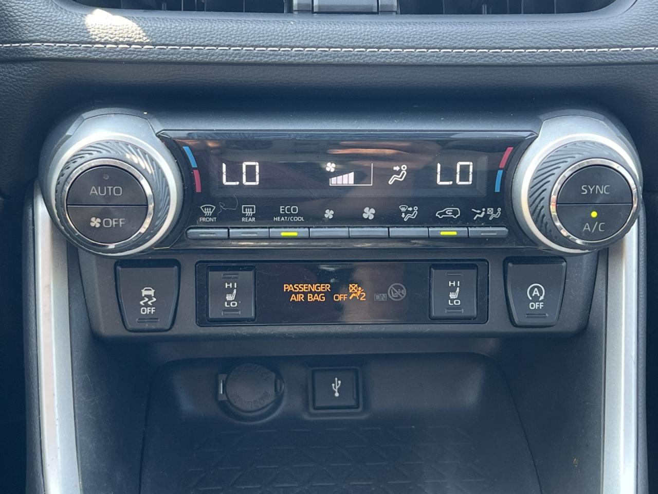 2021 Toyota RAV4 XLE AWD - Photo #19