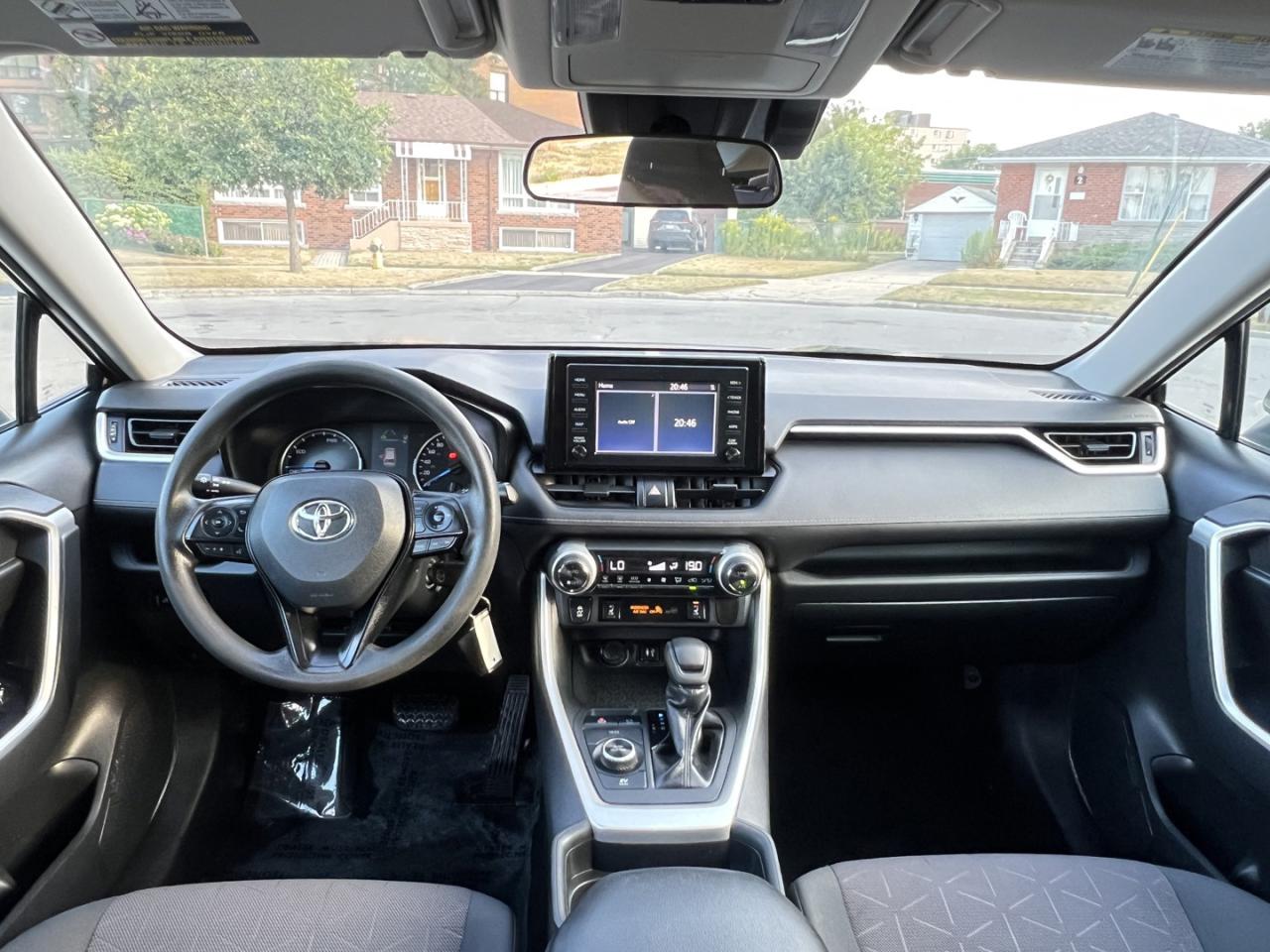 2019 Toyota RAV4 Hybrid LE AWD - Photo #12