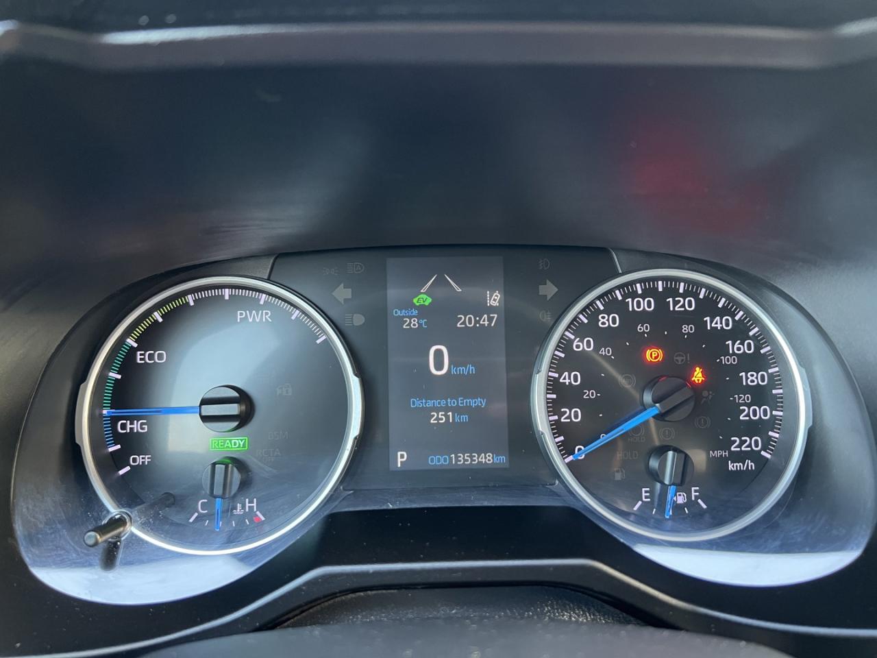 2019 Toyota RAV4 Hybrid LE AWD - Photo #15