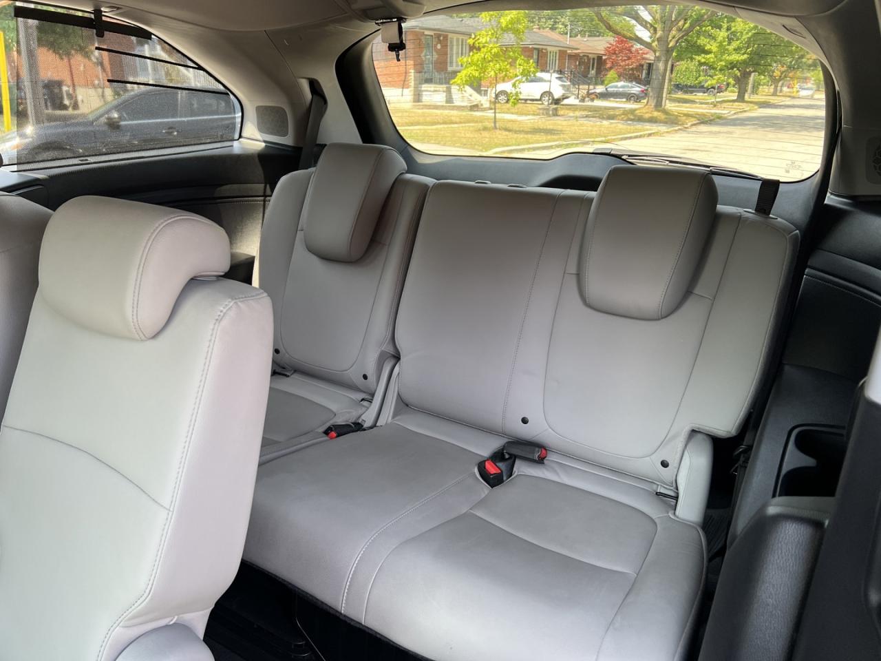 2019 Honda Odyssey Touring - Photo #13