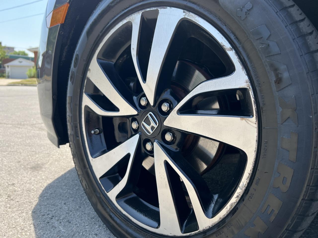 2019 Honda Odyssey Touring - Photo #27