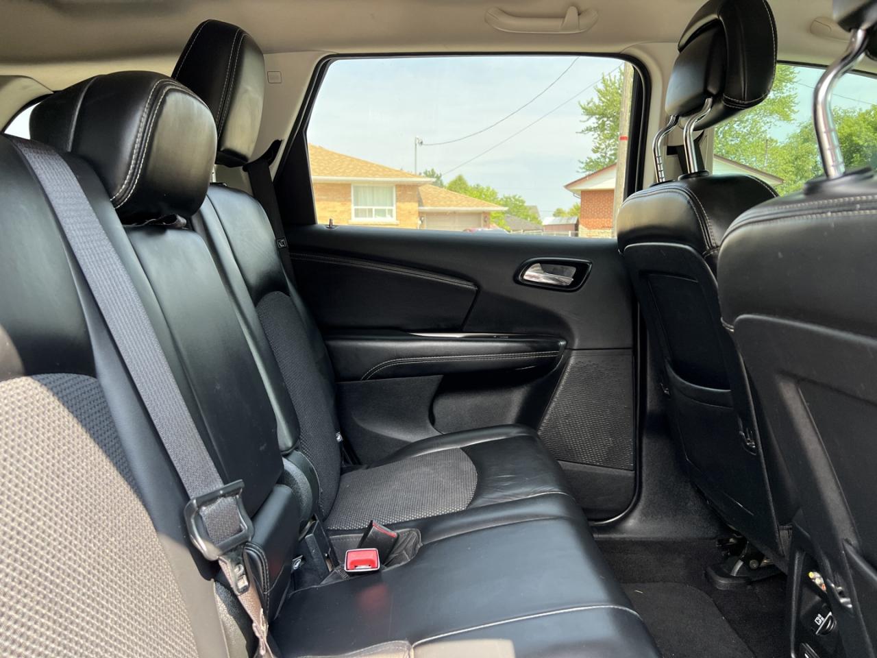 2018 Dodge Journey Crossroad - Photo #8