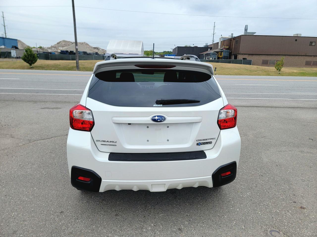2016 Subaru Crosstrek 2.0i w/Touring Pkg - Photo #7