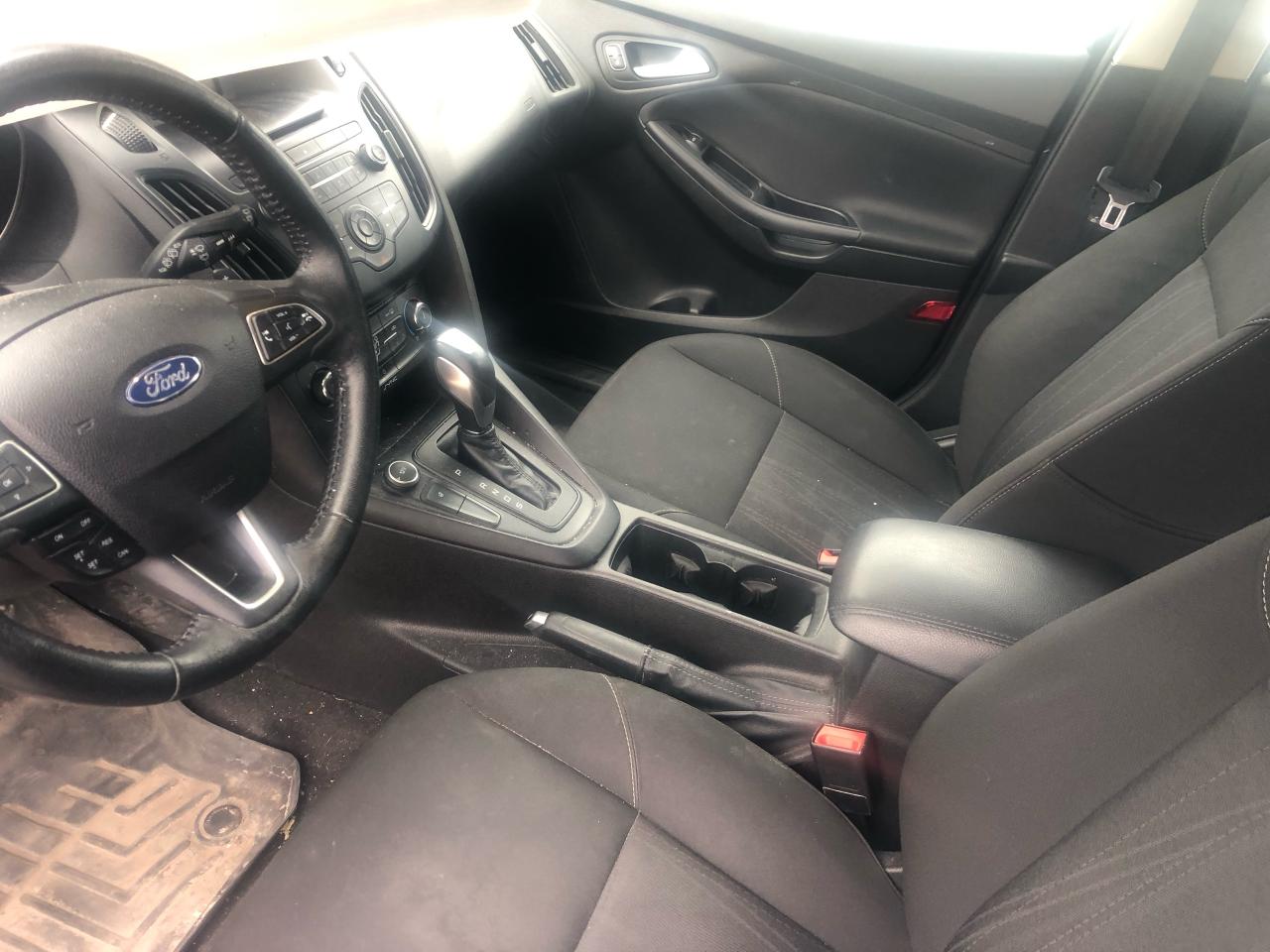 2015 Ford Focus SE 5DR HATCH AUTO - Photo #7