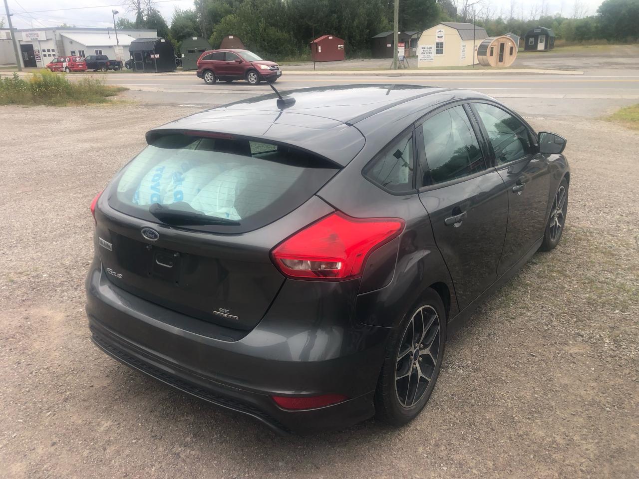 2015 Ford Focus SE 5DR HATCH AUTO - Photo #3