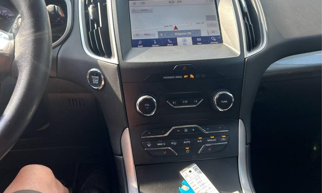 2019 Ford Edge SEL - Photo #12