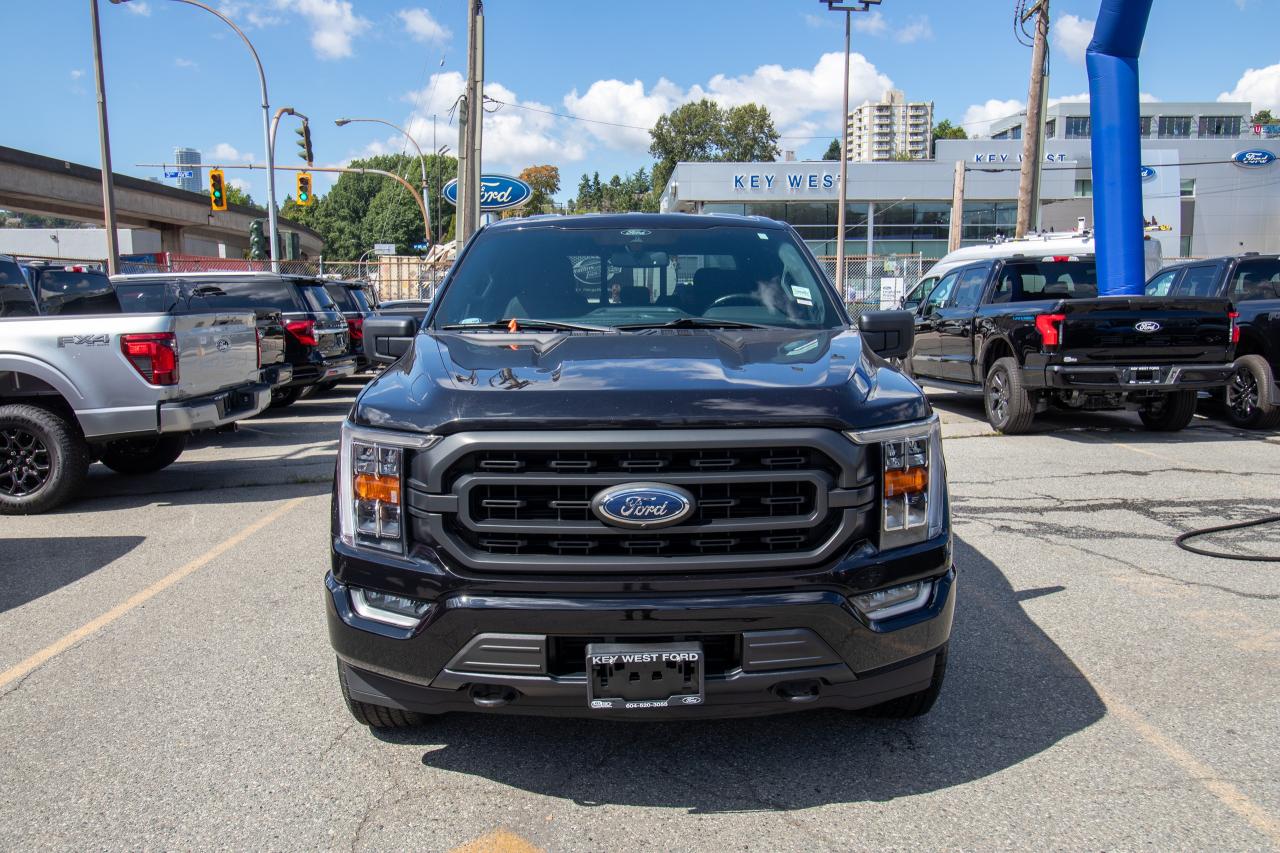 2021 Ford F-150 XLT 4WD SuperCrew 5.5' Bo Photo