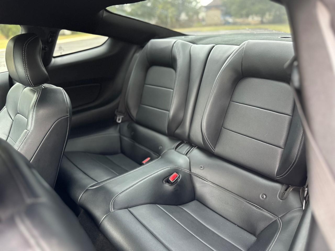 2017 Ford Mustang EcoBoost Premium - Photo #6