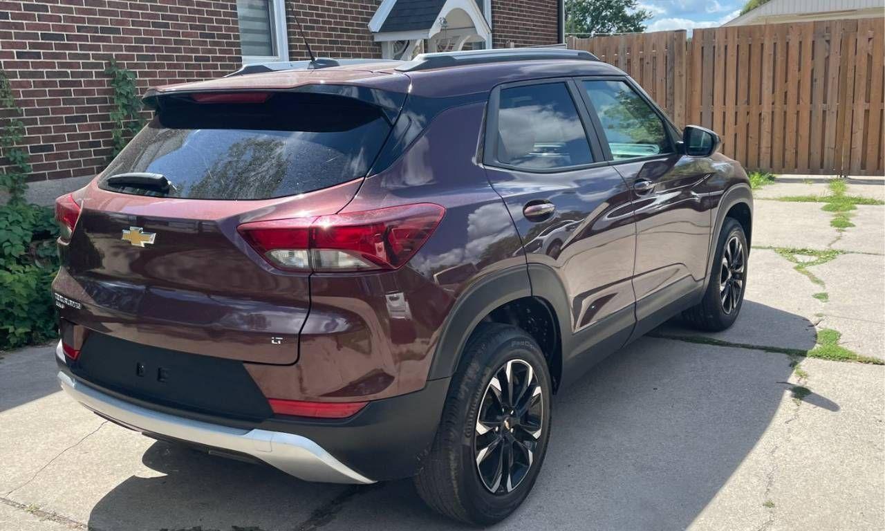 2022 Chevrolet TrailBlazer LT - Photo #3