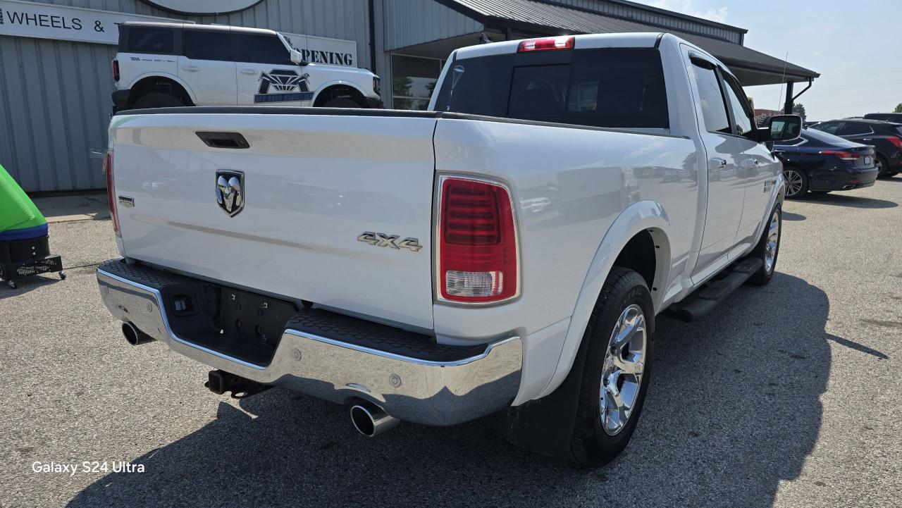 2018 RAM 1500 Laramie - Photo #6
