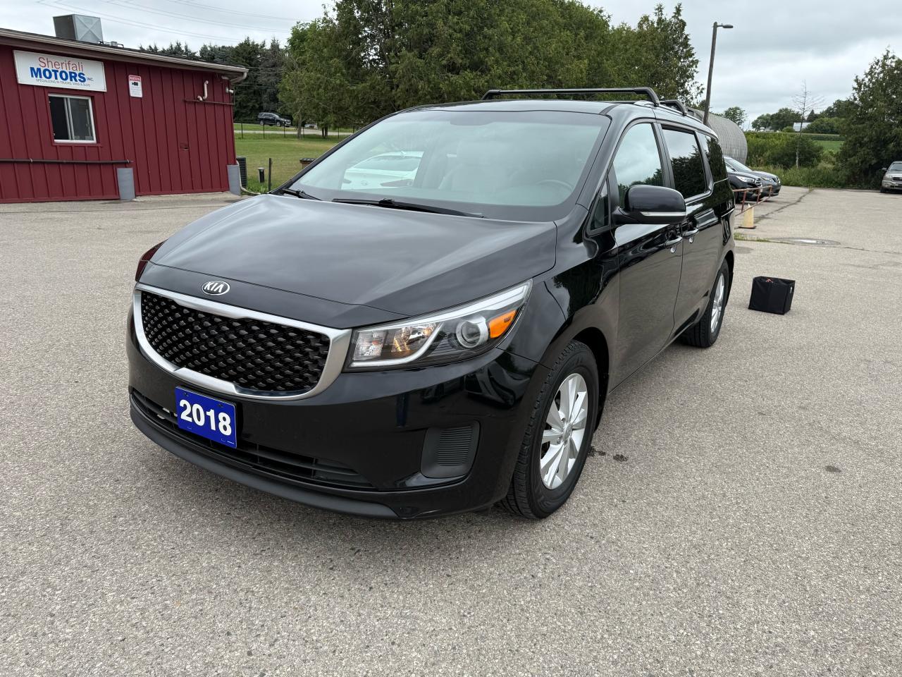 Used 2018 Kia Sedona LX+ BACKUP CAMERA POWER SLIDING DOORS HEATED STREERING WHEEL for sale in Waterloo, ON