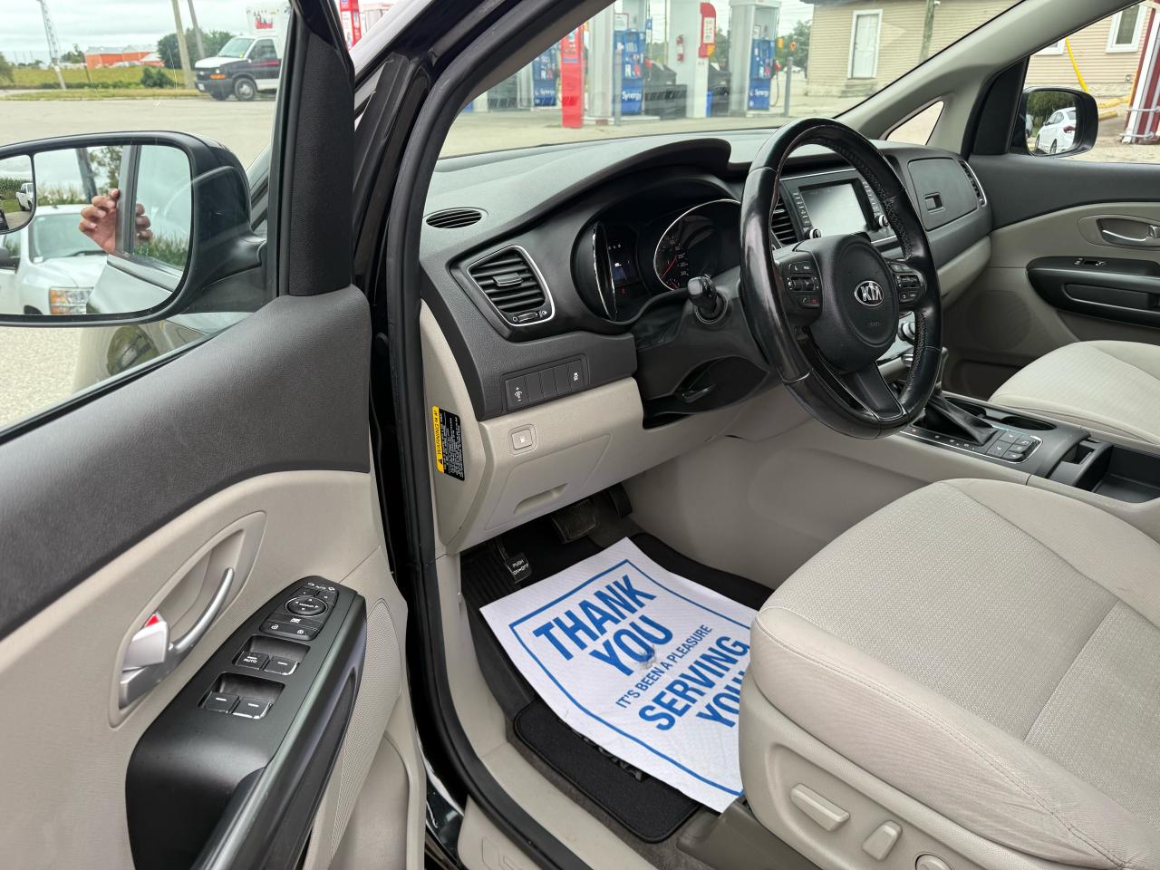 2018 Kia Sedona LX+ BACKUP CAMERA POWER SLIDING DOORS HEATED STREERING WHEEL - Photo #7