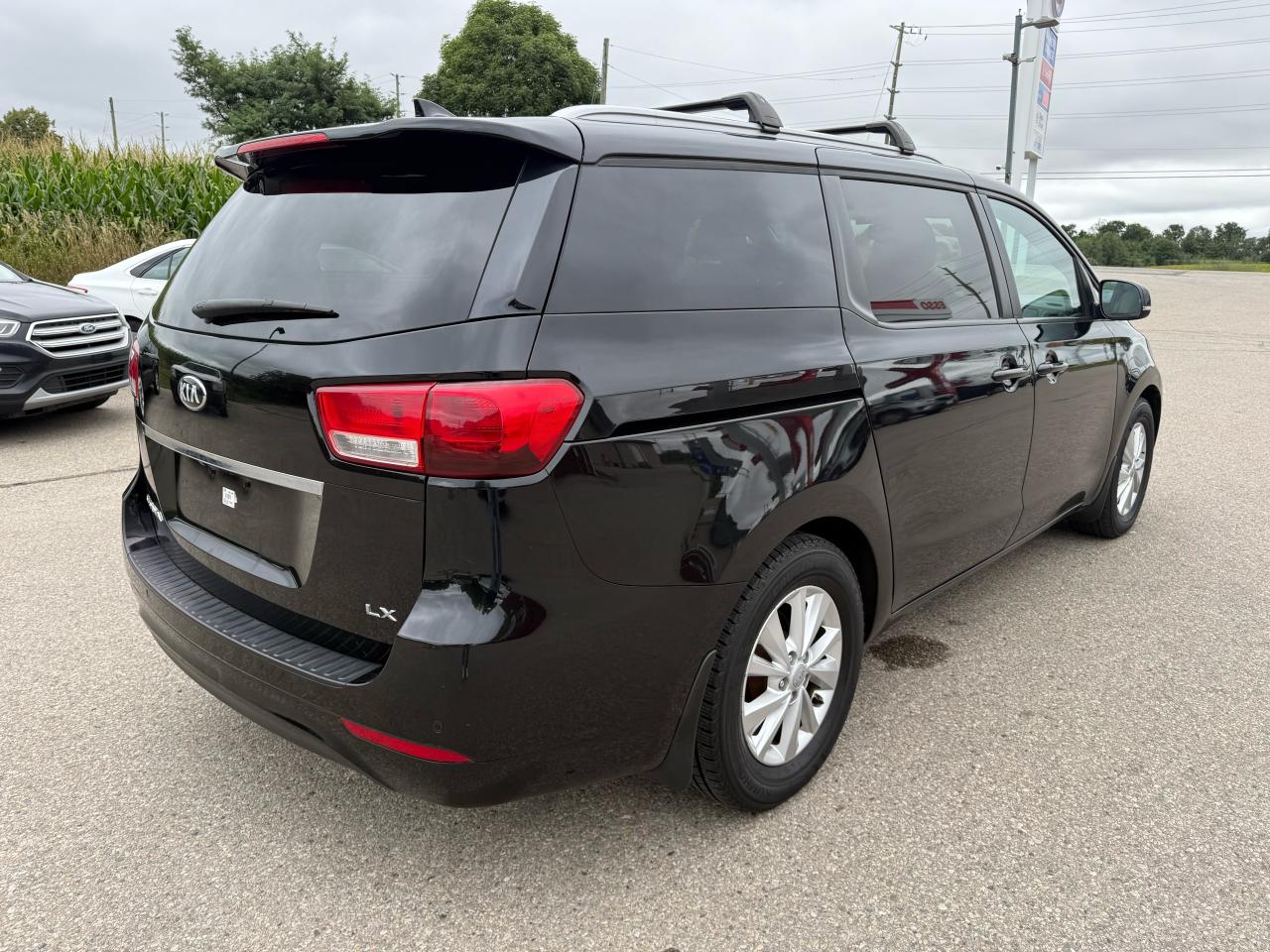 2018 Kia Sedona LX+ BACKUP CAMERA POWER SLIDING DOORS HEATED STREERING WHEEL - Photo #13