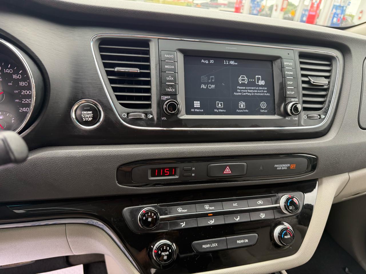 2018 Kia Sedona LX+ BACKUP CAMERA POWER SLIDING DOORS HEATED STREERING WHEEL - Photo #8