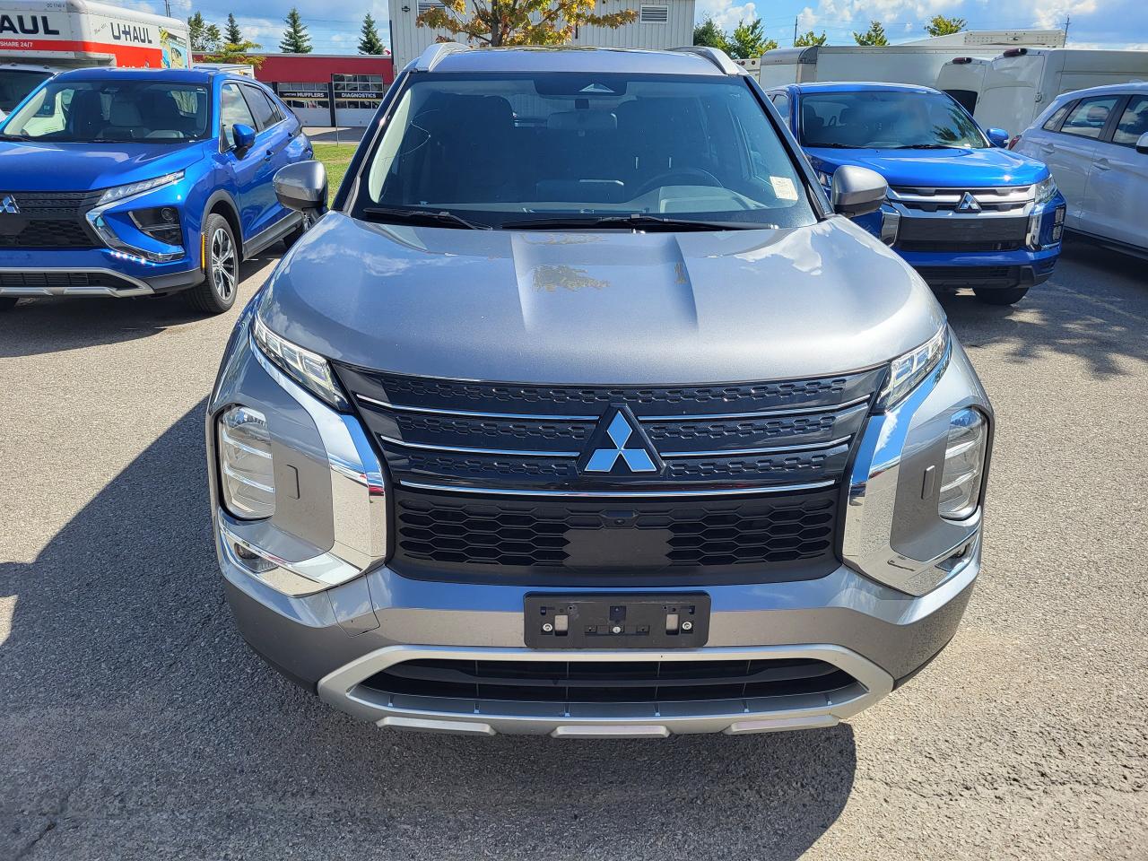 Used 2023 Mitsubishi Outlander LE for sale in Barrie, ON