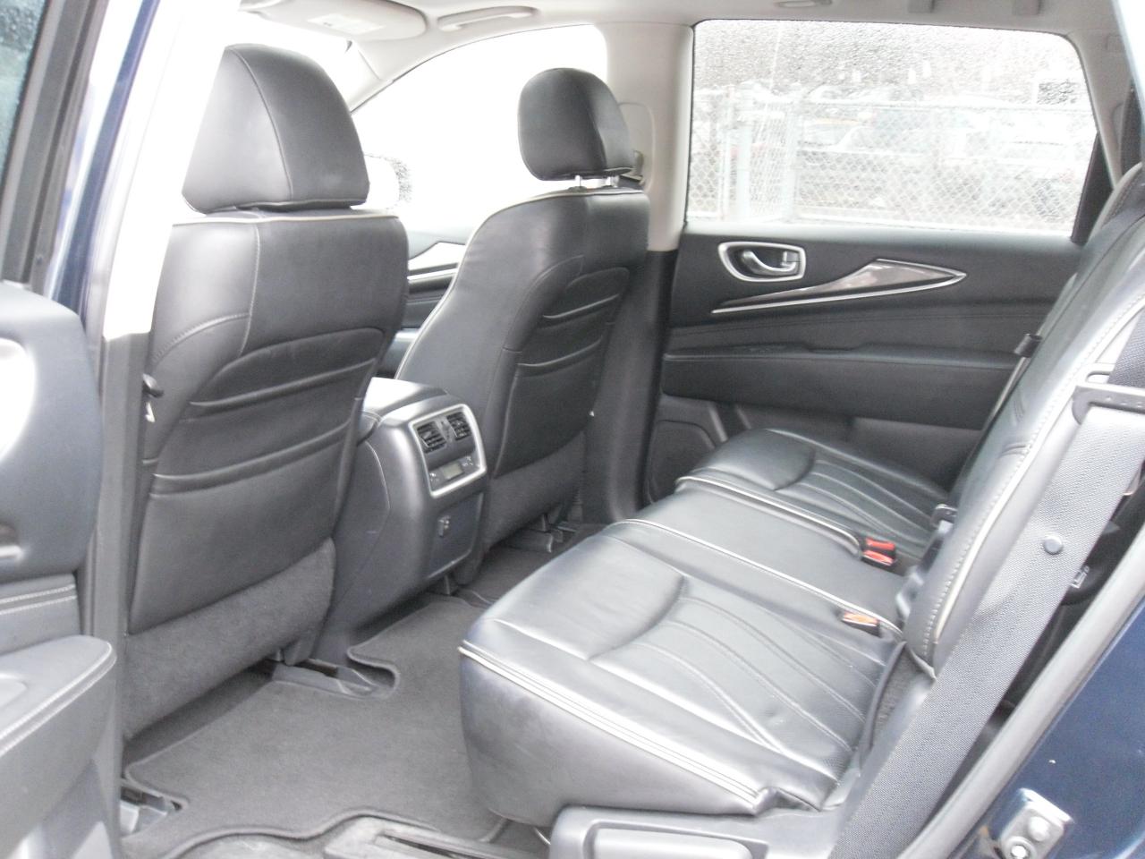 2017 Infiniti QX60 AWD 4dr - Photo #6