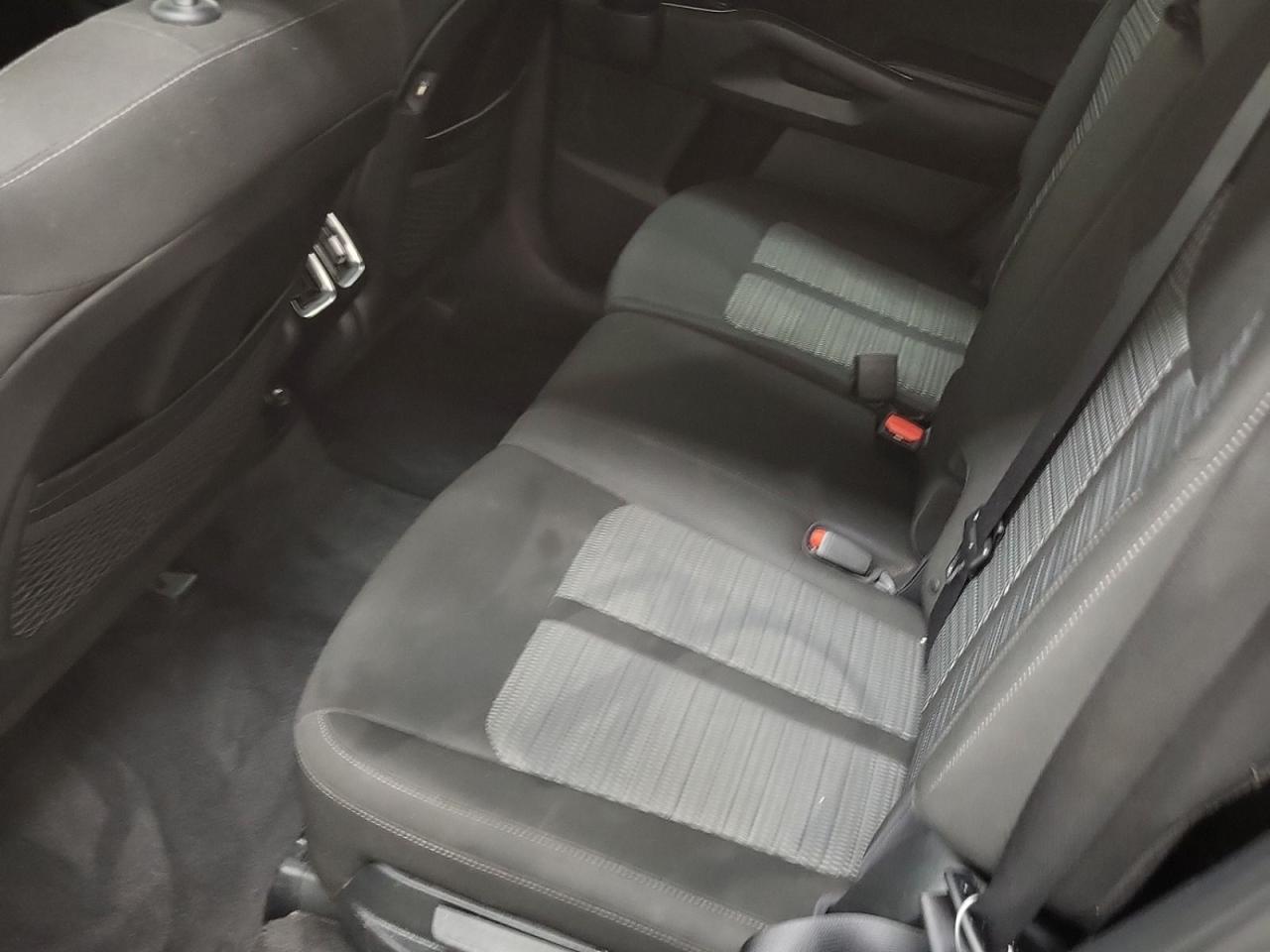 2021 Kia Sorento LX Photo