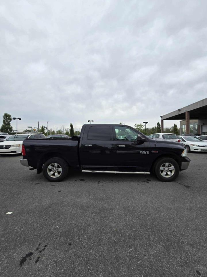2018 RAM 1500 SLT - Photo #3