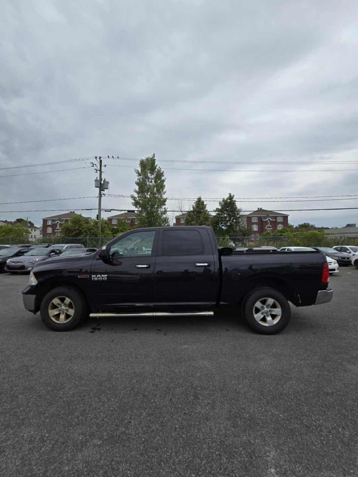 2018 RAM 1500 SLT - Photo #4