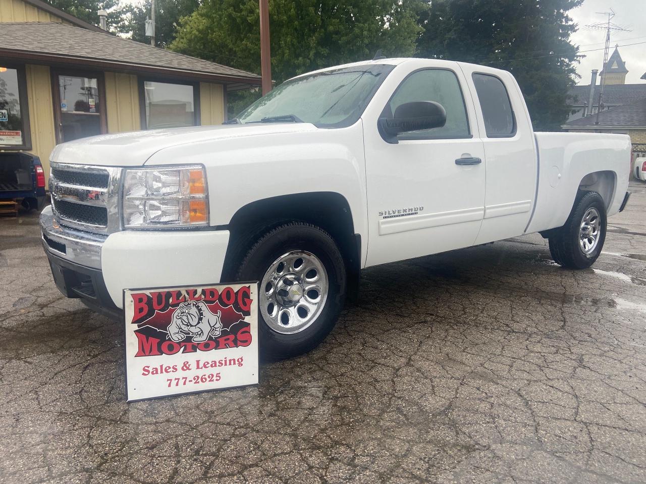 Used 2010 Chevrolet Silverado 1500 4WD EXT CAB 143.5