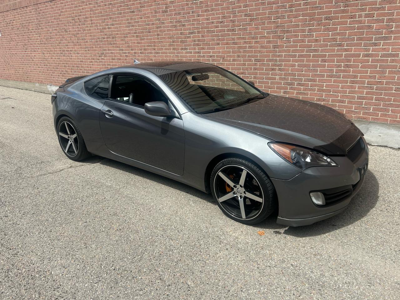 2011 Hyundai Genesis Coupe Premium - Photo #10