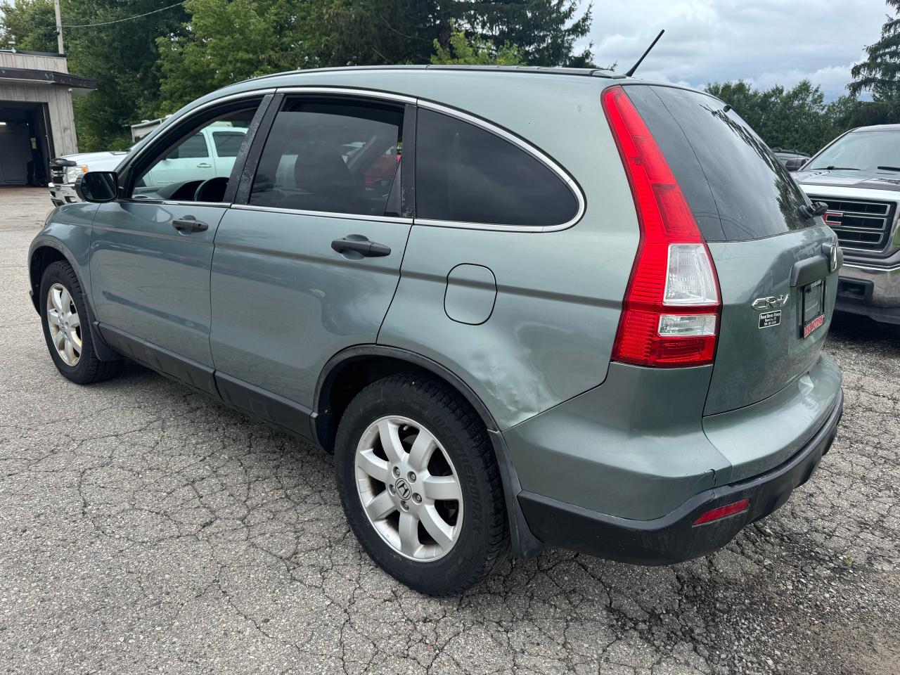 2010 Honda CR-V LX - Photo #4