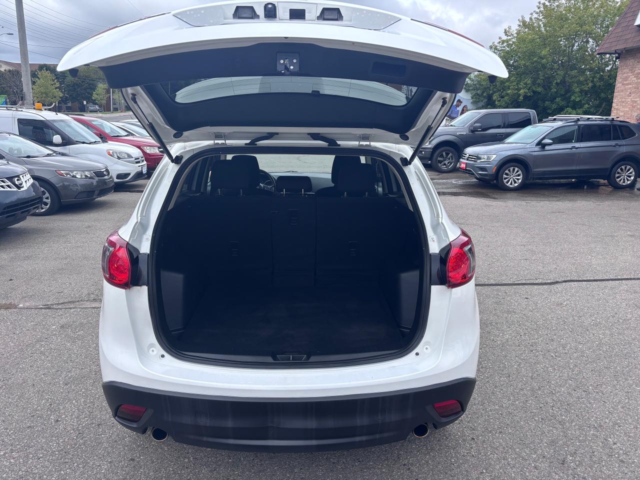 2013 Mazda CX-5 GS-SKY W/ BLIND SPOT MONITORS - Photo #10