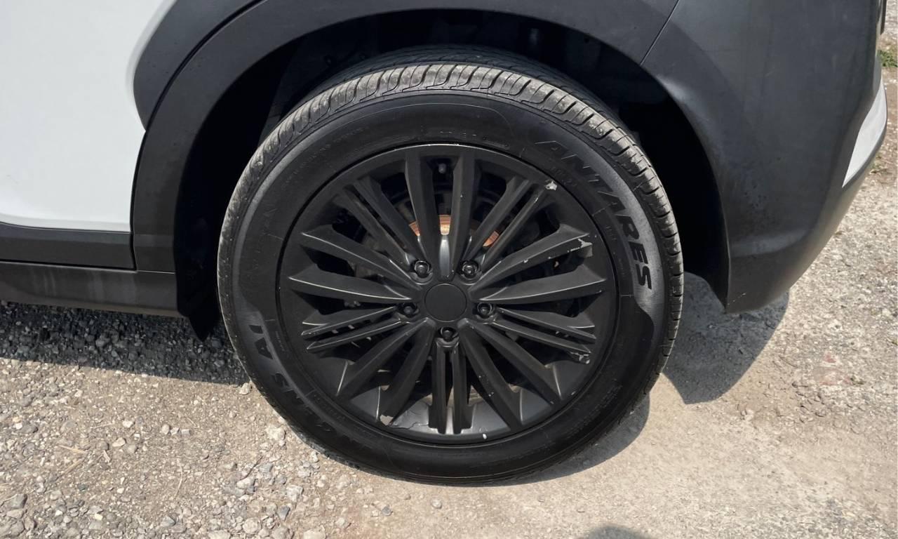 2018 Hyundai KONA LUXURY - Photo #7