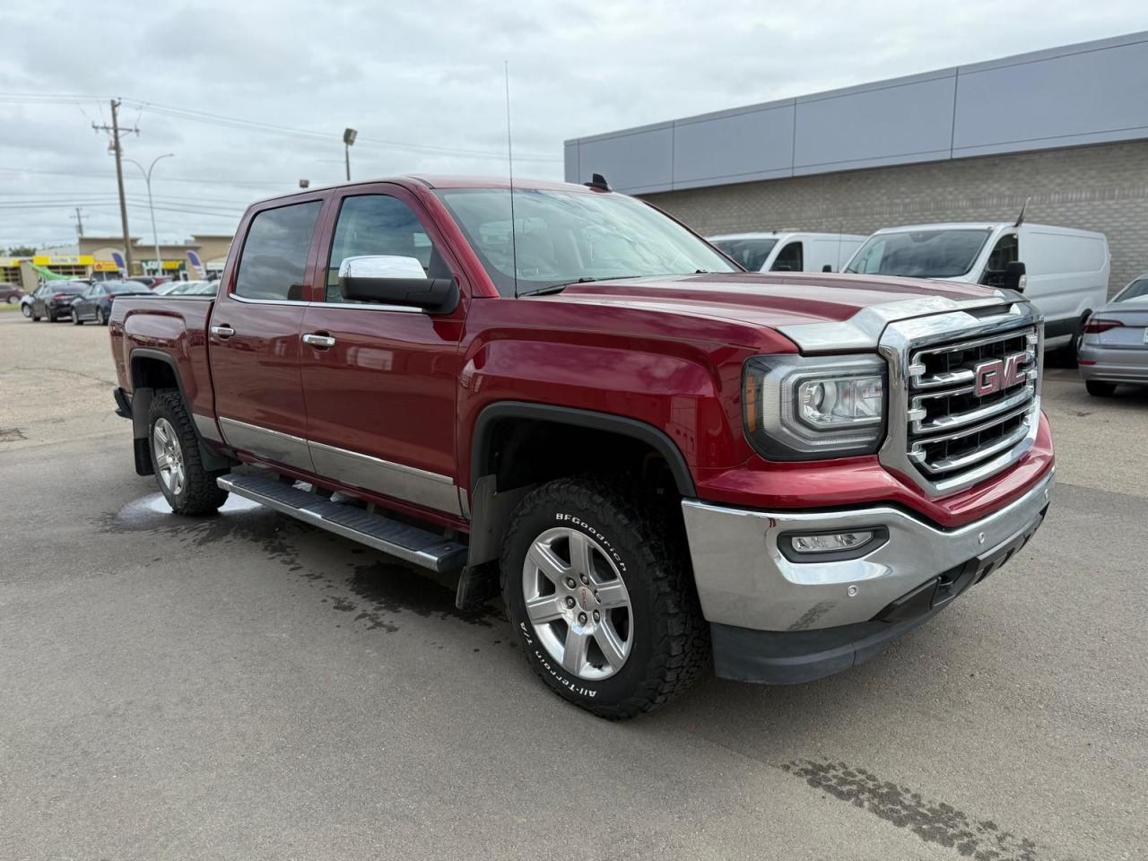 2018 GMC Sierra 1500 SLT - Photo #3