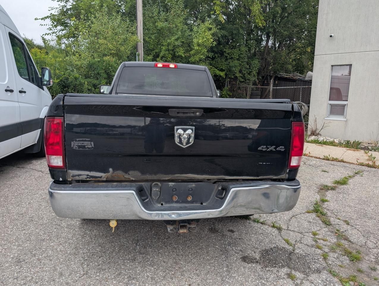 2016 RAM 1500 ST - Photo #5