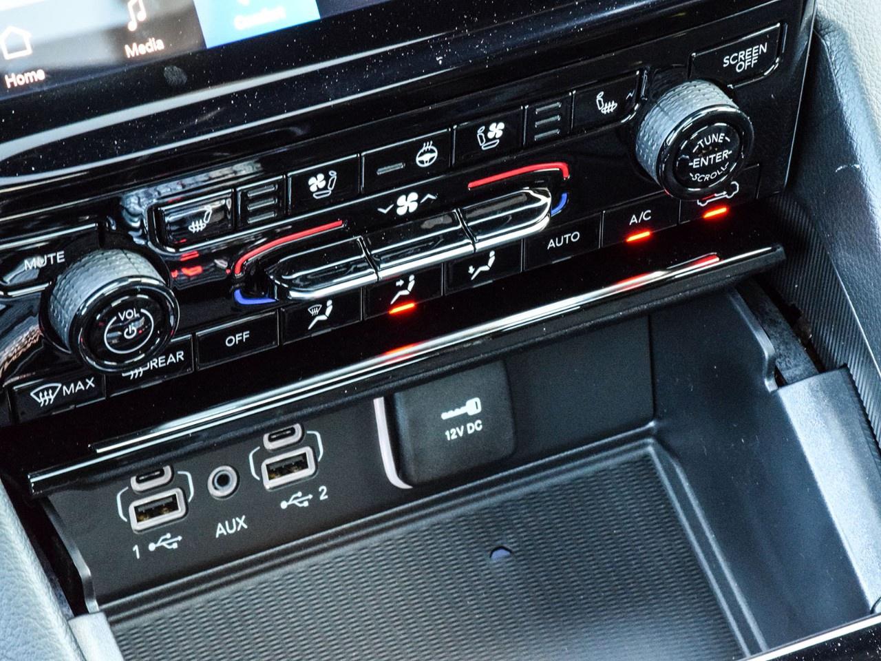 2025 Jeep Grand Cherokee L Limited 4x4 Photo