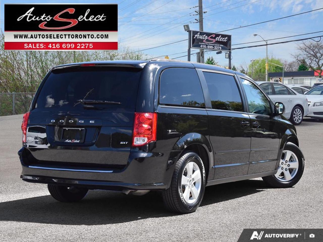 2016 Dodge Grand Caravan SXT DVD Entertainment Pkg - Backup Camera - Clean CP Photo