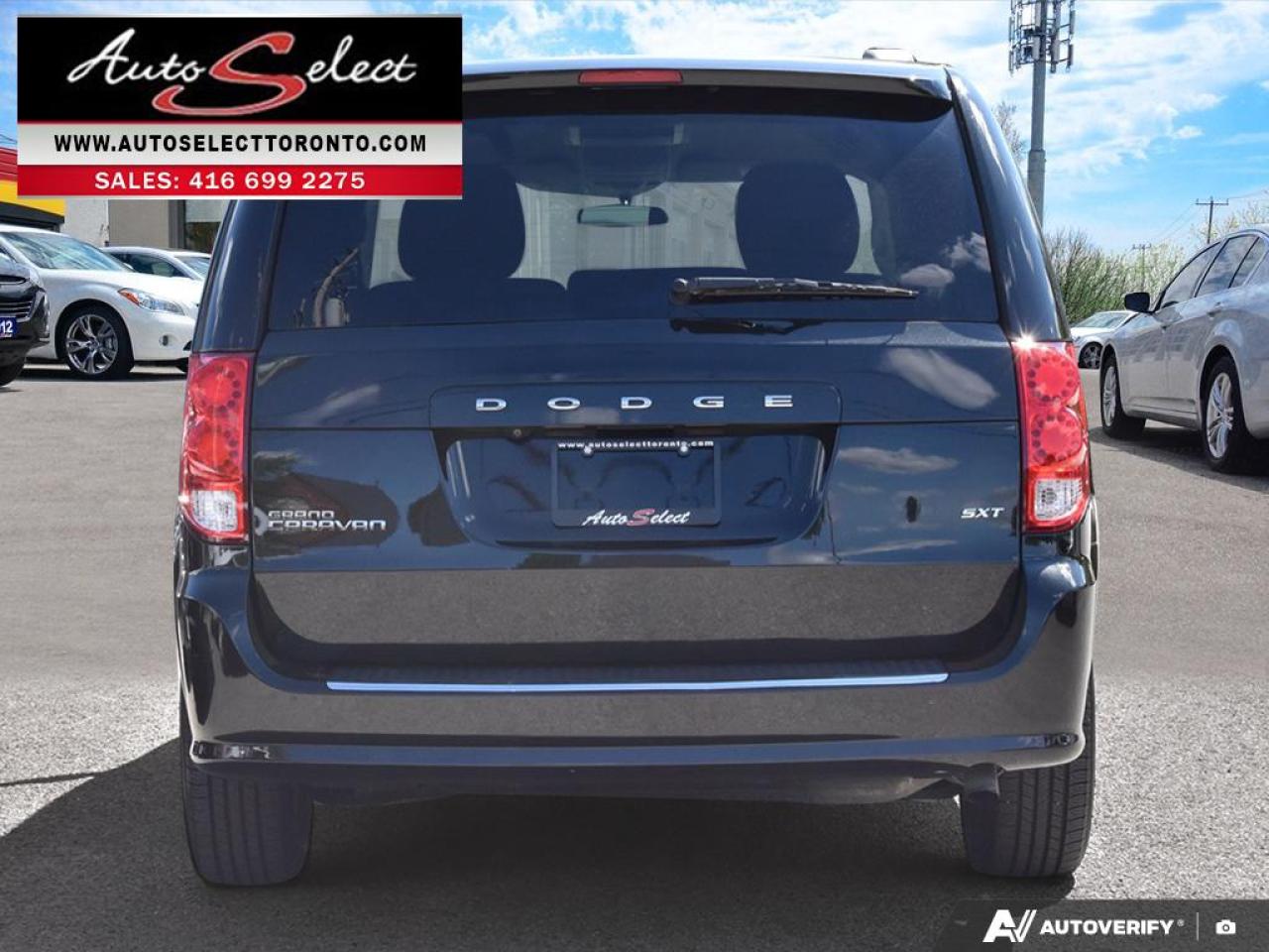 2016 Dodge Grand Caravan SXT DVD Entertainment Pkg - Backup Camera - Clean CP Photo4