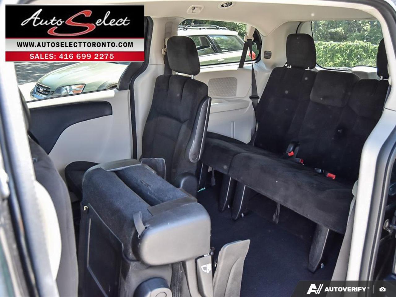 2016 Dodge Grand Caravan SXT DVD Entertainment Pkg - Backup Camera - Clean CP Photo