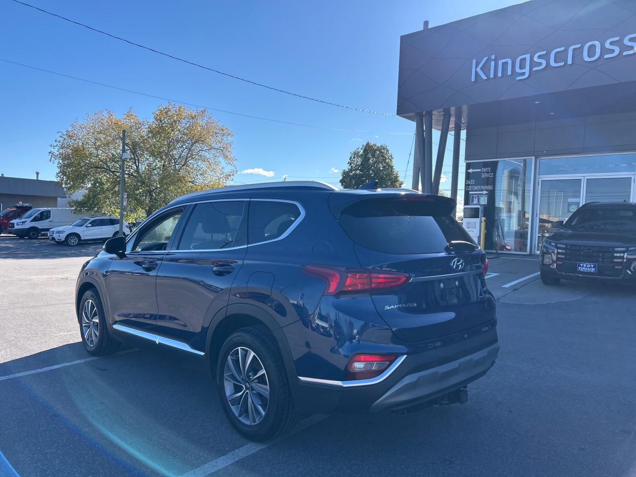 2020 Hyundai Santa Fe Preferred 2.4 w/Sun & Leather Package Preferred AWD 2.4L Sun and Leather Photo