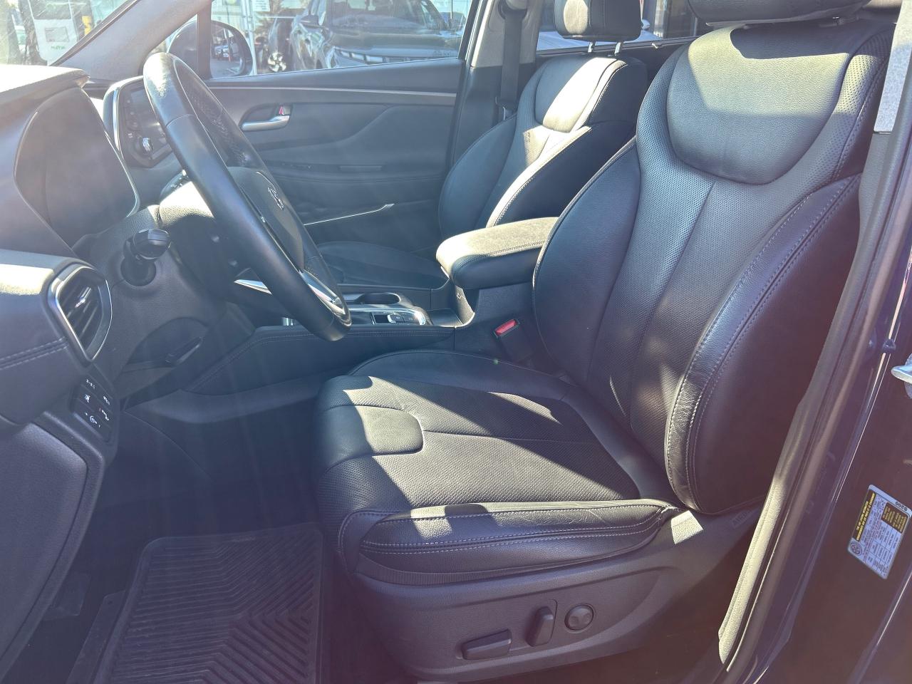 2020 Hyundai Santa Fe Preferred 2.4 w/Sun & Leather Package Preferred AWD 2.4L Sun and Leather Photo