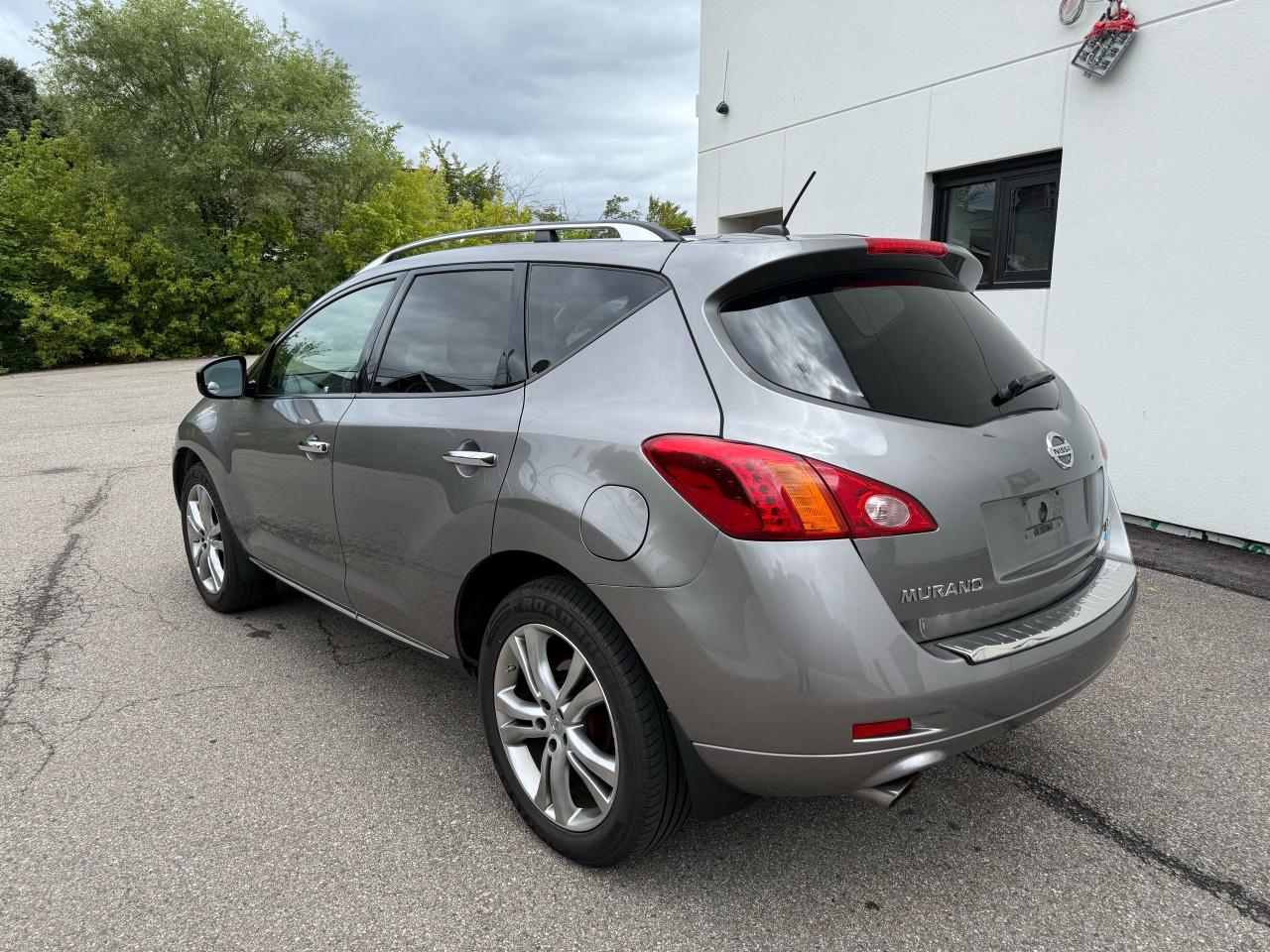 2010 Nissan Murano LE - Photo #7