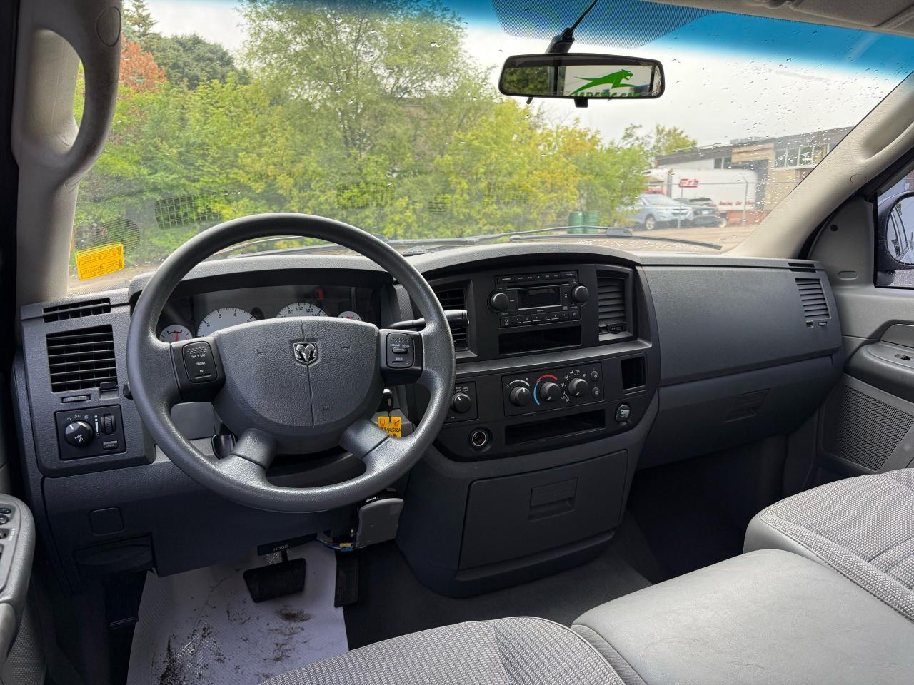 2008 Dodge Ram 1500 ST - Photo #9