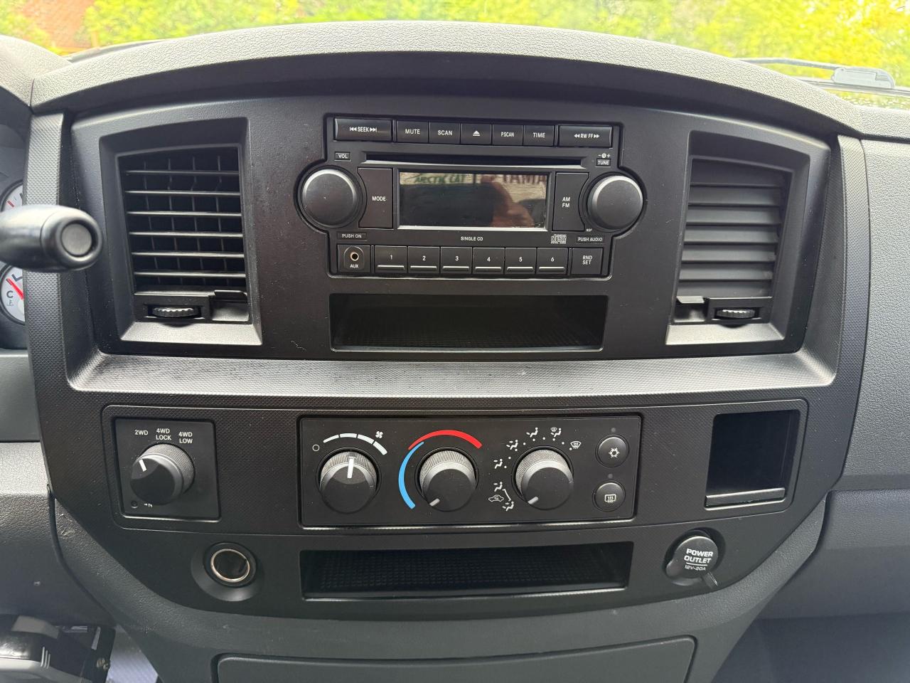 2008 Dodge Ram 1500 ST - Photo #11