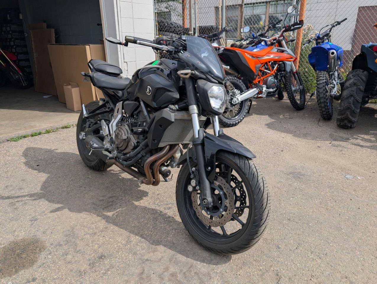 2016 Yamaha FZ-07  - Photo #5