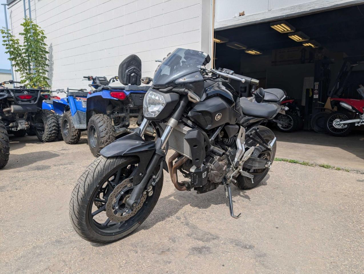 2016 Yamaha FZ-07  - Photo #2