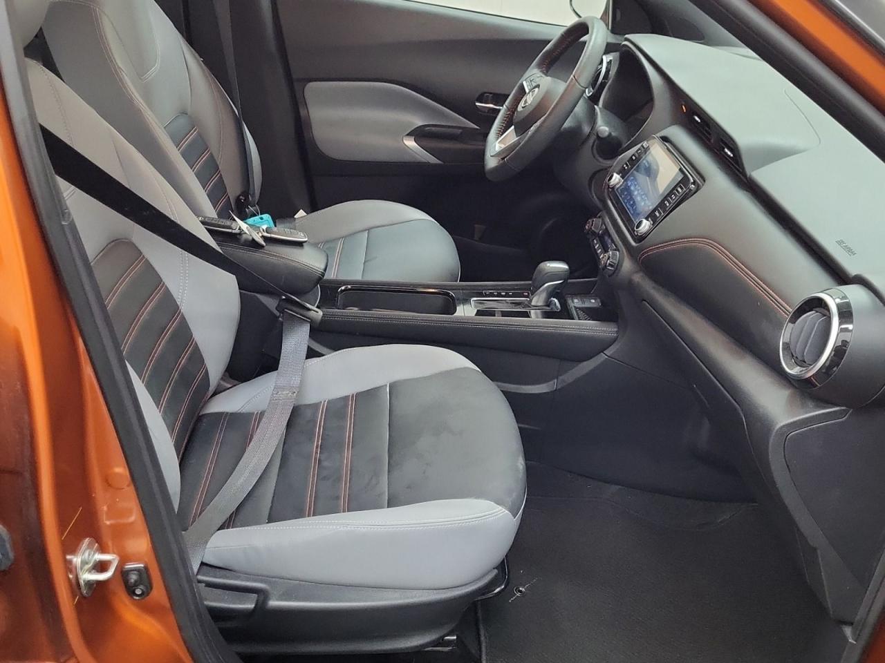 2024 Nissan Kicks SR - Photo #4