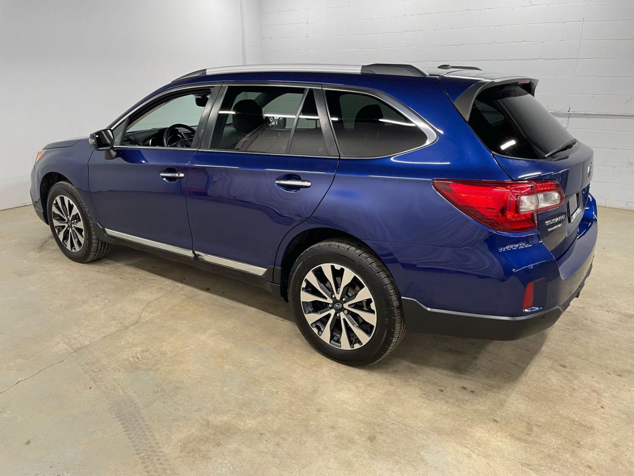 2017 Subaru Outback 2.5I TOURING W/TECH PKG
