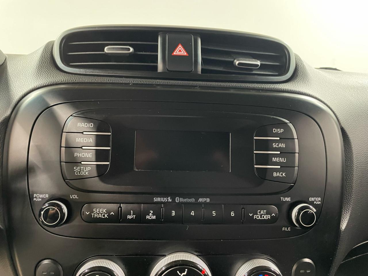 2016 Kia Soul EX | LOW KMS | CLEAN CARFAX | HEATED SEATS