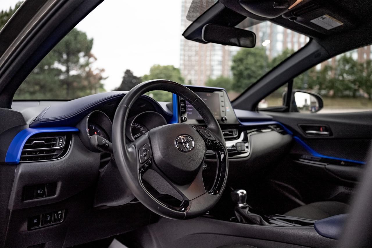 2021 Toyota C-HR XLE Premium | NO ACCIDENT | CLEAN CARFAX | - Photo #7