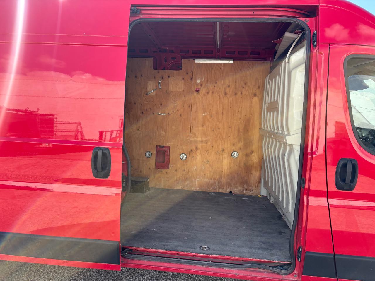 2019 RAM Cargo Van 2500 High Roof 159" WB - Photo #4