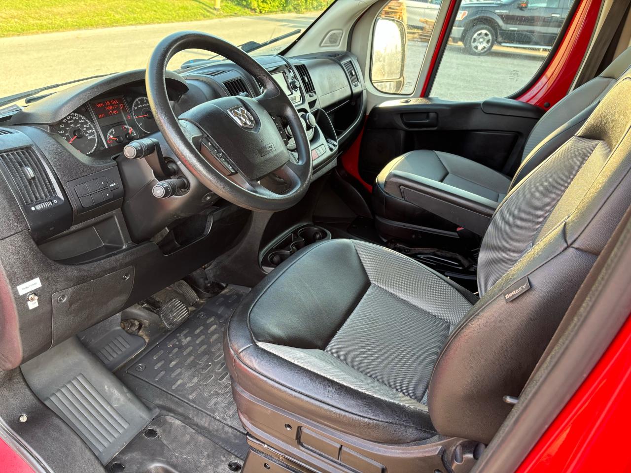 2019 RAM Cargo Van 2500 High Roof 159" WB - Photo #16