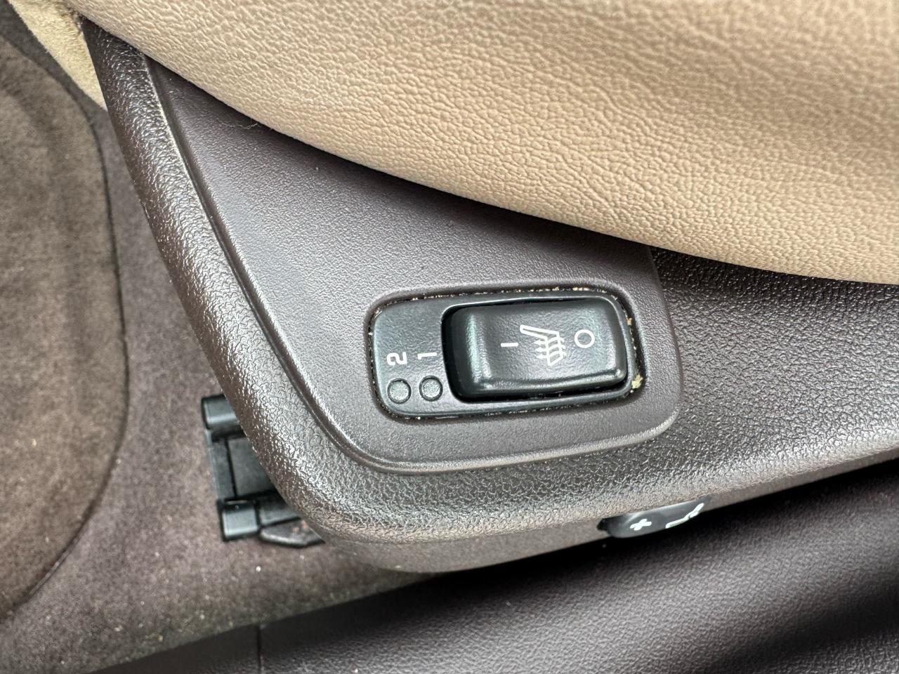 2011 Chevrolet Malibu LT PLATINUM EDITION - Photo #11