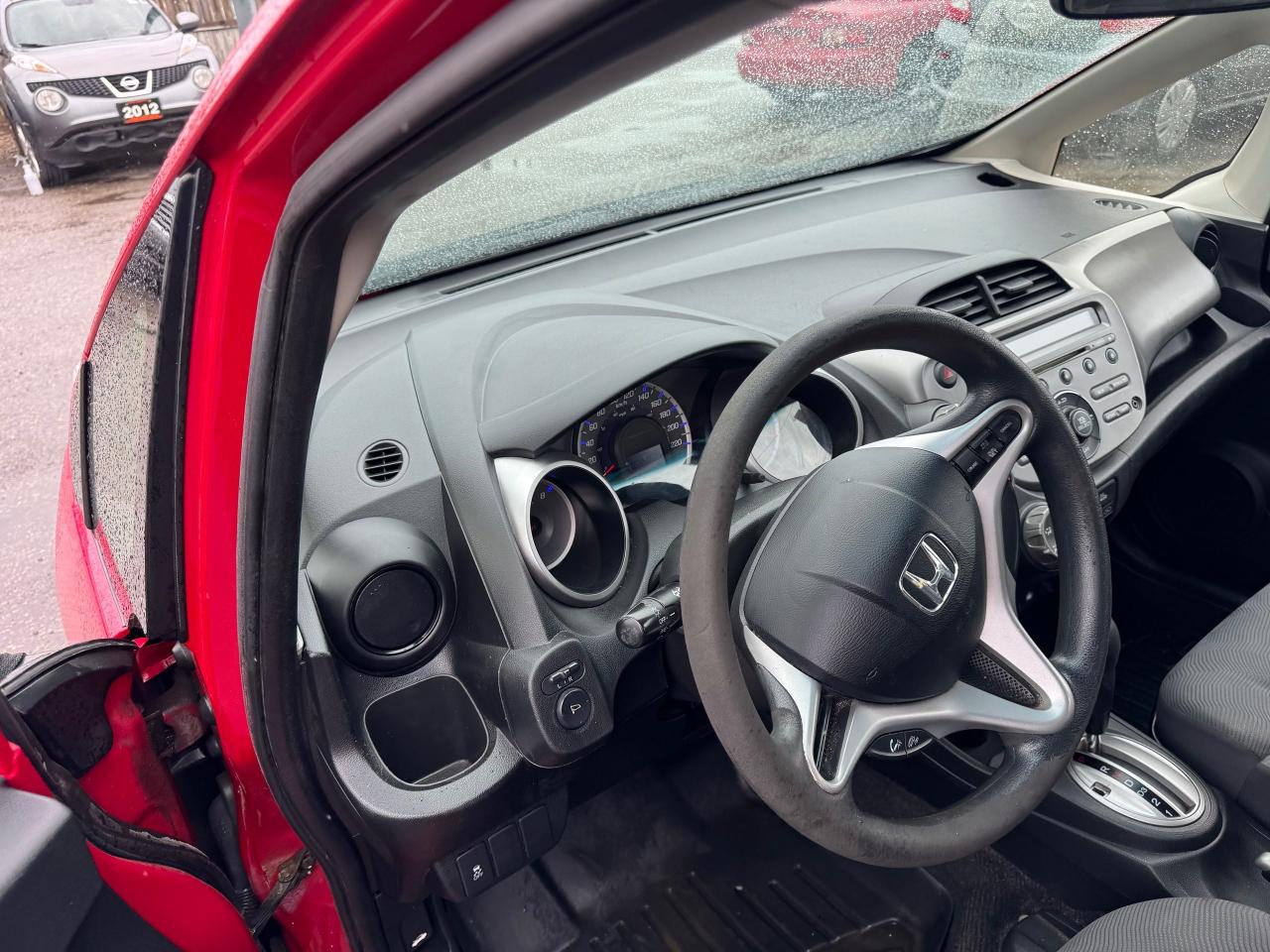 2012 Honda Fit LX, AUTO, 4 CYL, GREAT ON FUEL, RUNS WELL, AS IS - Photo #12